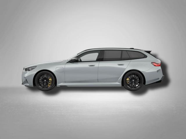 BMW M5 Touring 4.4 8-Gang Steptronic xDrive 