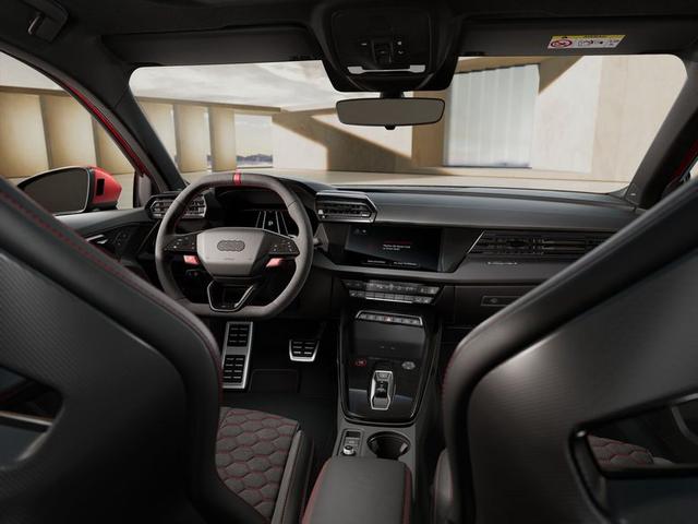 Audi RS3 Limousine 2.5 TFSI 7-Gang S tronic 