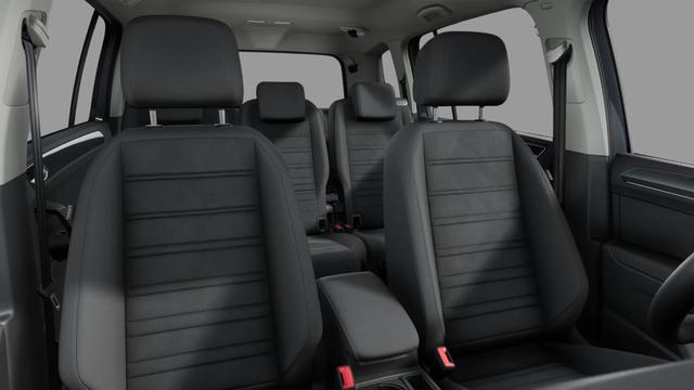 Volkswagen Touran Highline R-Line 1.5 TSI 7-Gang DSG 