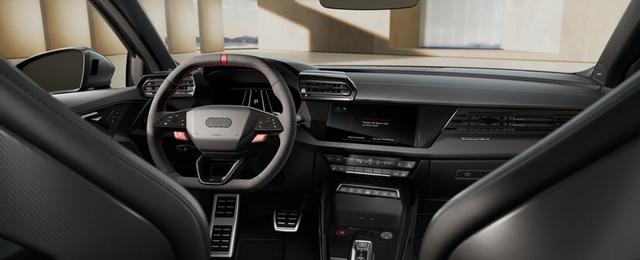 Audi RS3 Limousine 2.5 TFSI 7-Gang S tronic 