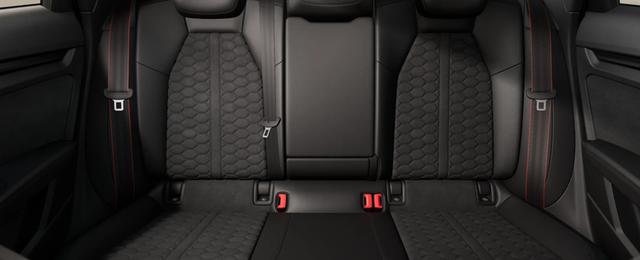 Audi RS3 Sportback 2.5 TFSI 7-Gang S tronic 