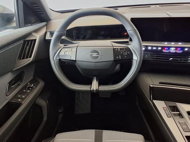 Opel Grandland Ultimate Plug-in-Hybrid Elektrisches 7-Gang-Doppelkupplungsgetri 