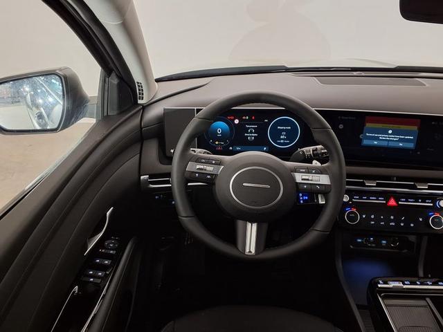 Hyundai TUCSON Select Plus 1.6 T-GDI 4WD 7-Gang Automatik 
