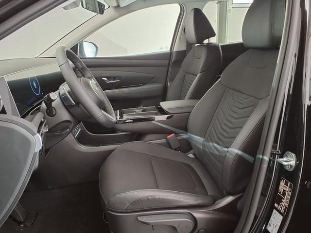 Hyundai TUCSON Select Plus 1.6 T-GDI 4WD 7-Gang Automatik 