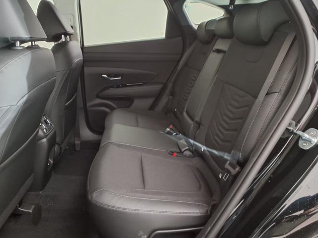 Hyundai TUCSON Select Plus 1.6 T-GDI 4WD 7-Gang Automatik 
