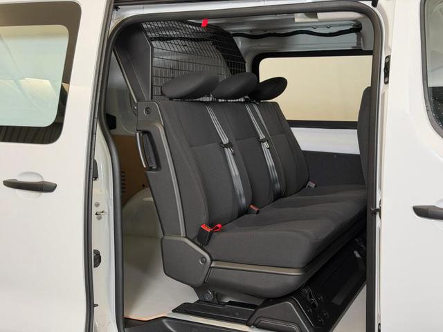 Opel Vivaro Flexkabine M (L2) 2.2 Diesel 150 6-Gang 