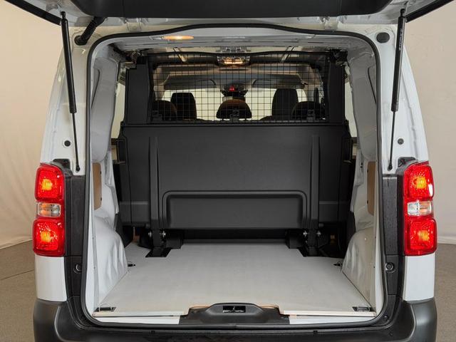 Opel Vivaro Flexkabine M (L2) 2.2 Diesel 150 6-Gang 