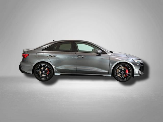 Audi RS3 2.5 TFSI 7-Gang S tronic quattro 
