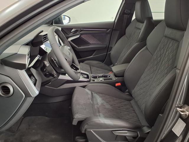 Audi RS3 2.5 TFSI 7-Gang S tronic quattro 