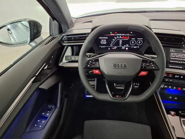 Audi RS3 2.5 TFSI 7-Gang S tronic quattro 