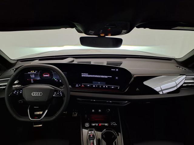 Audi A5 Avant S line 2.0 TFSI 7-Gang tronic quattro 