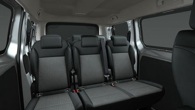 Opel Zafira Edition 2.2 Diesel 8-Gang Automatikgetriebe 