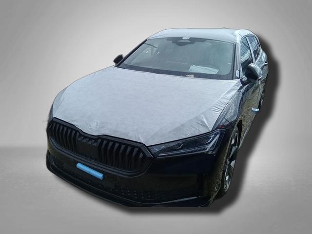 Skoda Superb Combi - Sportline 2.0 TDI 7-Gang-DSG 4x4