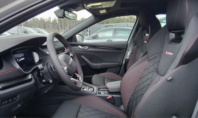 Skoda Octavia Combi RS 2.0 TSI 7-Gang-DSG 