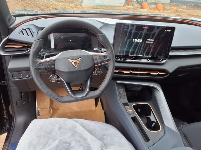 Cupra Terramar VZ 2.0 TSI 7-Gang-DSG 4Drive 