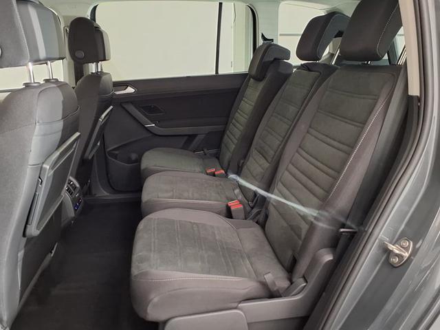 Volkswagen Touran Life Plus 1.5 TSI 7-Gang-DSG 