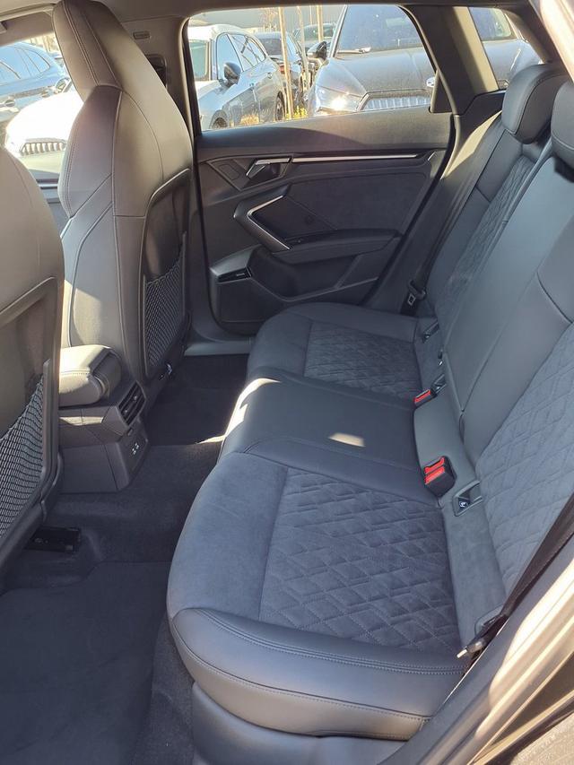 Audi RS3 Sportback 2.5 TFSI 7-Gang S tronic quattro 