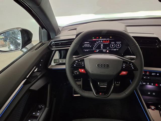 Audi RS3 2.5 TFSI 7-Gang S tronic quattro 