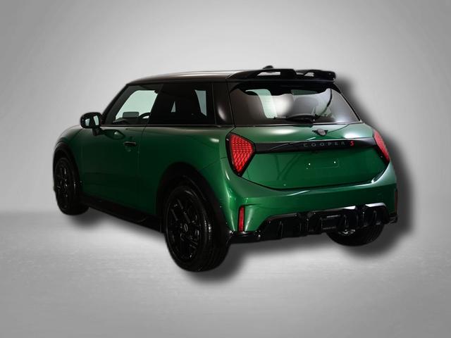 MINI Cooper S John Works Trim 2.0 7-Gang Steptronic 