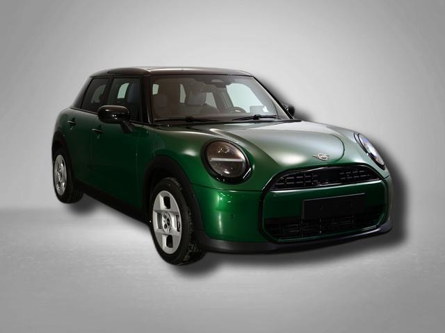 MINI Cooper C Essential Trim 1.5 7-Gang Steptronic 