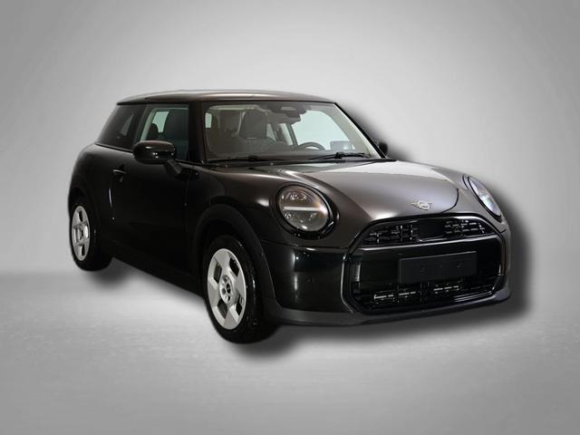 MINI Cooper C Essential Trim 1.5 7-Gang Steptronic 