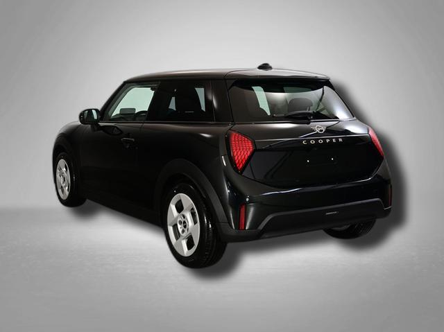 MINI Cooper C Essential Trim 1.5 7-Gang Steptronic 