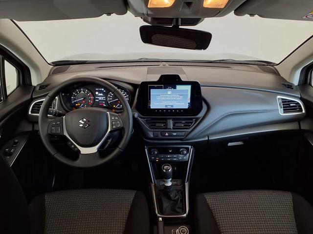 Suzuki S-Cross Comfort 1.4L Boosterjet 6 MT 4 WD 