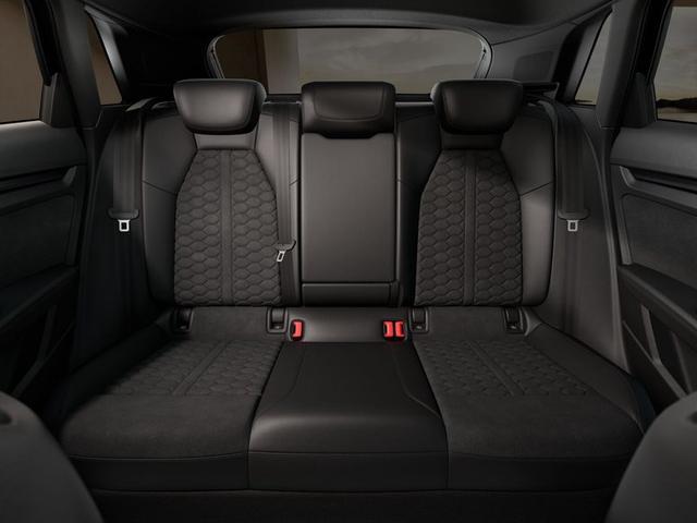 Audi RS3 Sportback 2.5 TFSI 7-Gang S tronic quattro 