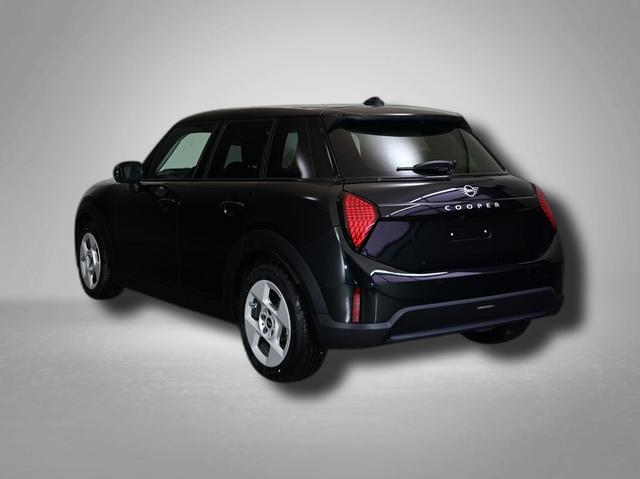 MINI Cooper C Essential Trim 1.5 7-Gang Steptronic 