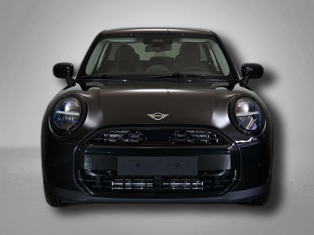 MINI Cooper C Essential Trim 1.5 7-Gang Steptronic 