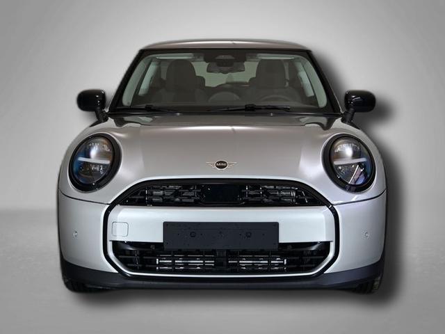 MINI Cooper C Essential Trim 1.5 7-Gang Steptronic 