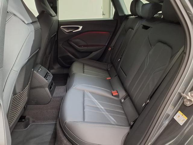 Audi A5 Avant S line 2.0 TDI 7-Gang tronic quattro 