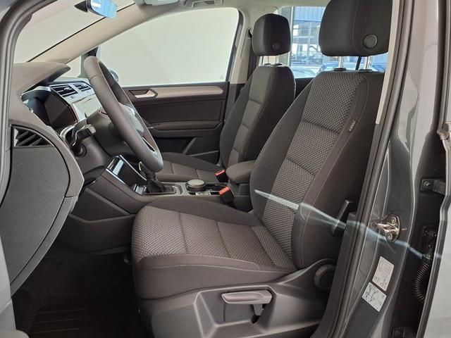 Volkswagen Touran Life Plus 1.5 TSI 7-Gang-DSG 