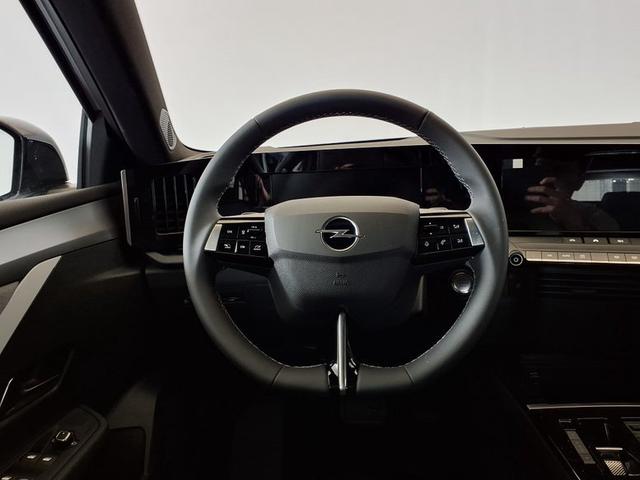 Opel Astra Sports Tourer Edition 1.5 Diesel 8-Gang Automatikgetriebe 