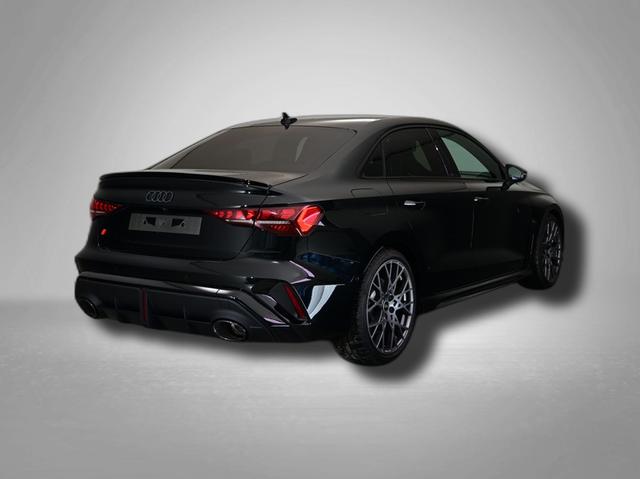 Audi RS3 2.5 TFSI 7-Gang S tronic quattro 