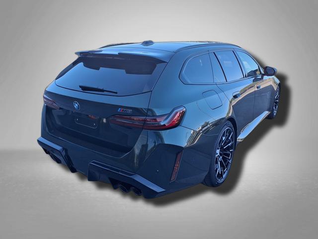 BMW M5 M 4.4 V8 Plug in Hybrid 8-Gang Steptronic 