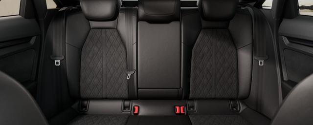 Audi RS3 Limousine 2.5 TFSI 7-Gang S tronic 