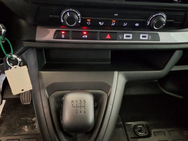 Opel Vivaro Kastenwagen M (L2) 1.5 Diesel 120 6-Gang 