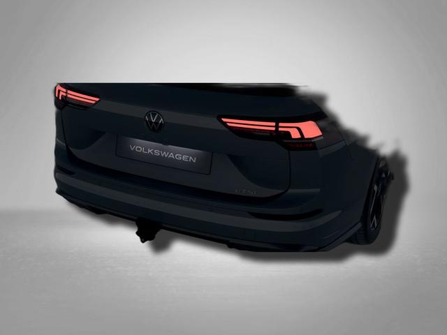 Volkswagen Golf Variant R-Line 1.5 eTSI 7-Gang-DSG 