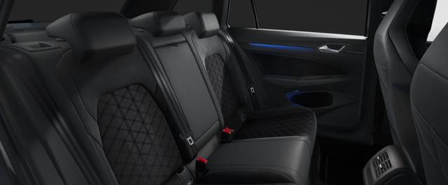 Volkswagen Golf Variant R-Line 1.5 eTSI 7-Gang-DSG 