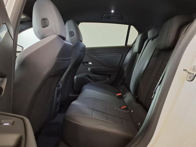 Opel Astra Electric GS 156 PS 