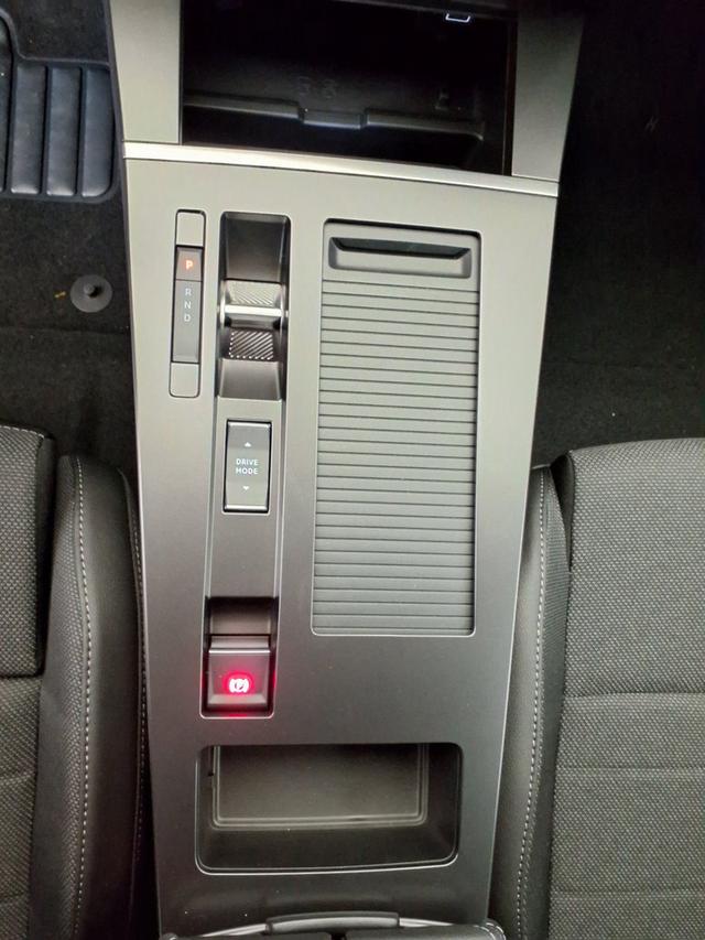 Opel Astra Electric GS 156 PS 