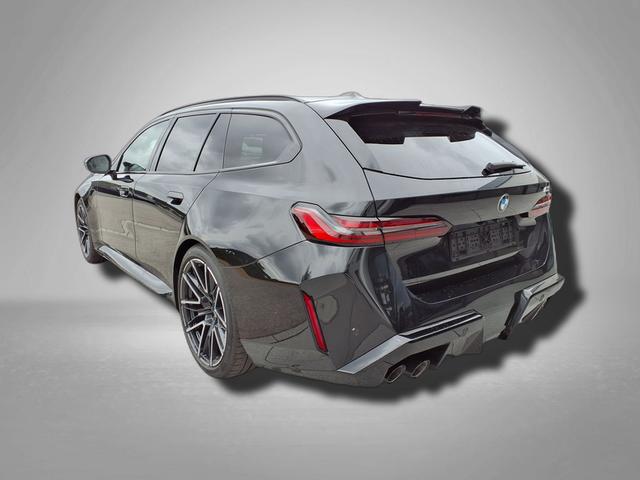 BMW M5 Touring 4.4 8-Gang Steptronic xDrive 