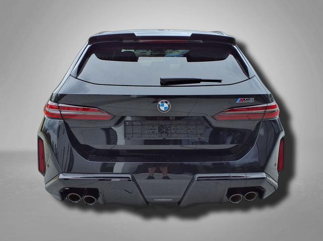 BMW M5 Touring 4.4 8-Gang Steptronic xDrive 