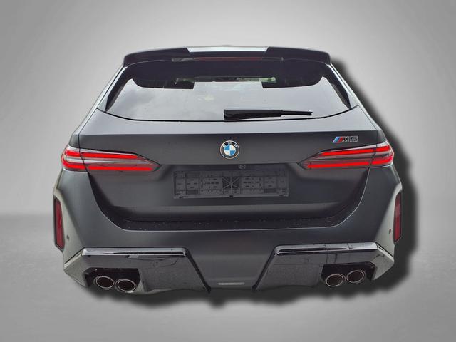 BMW M5 M 4.4 V8 Plug in Hybrid 8-Gang Steptronic 
