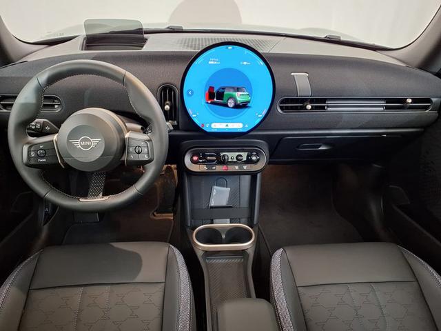 MINI Cooper C Classic Trim 1.5 7-Gang Steptronic 