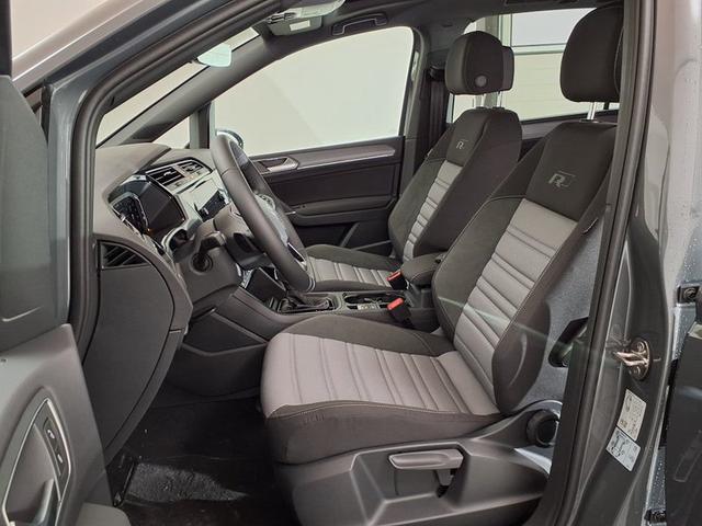 Volkswagen Touran Highline R-Line 1.5 TSI 7-Gang-DSG 