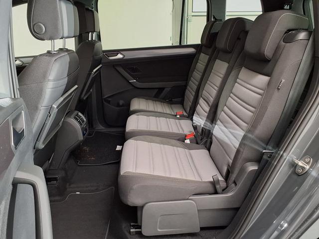 Volkswagen Touran Highline R-Line 1.5 TSI 7-Gang-DSG 