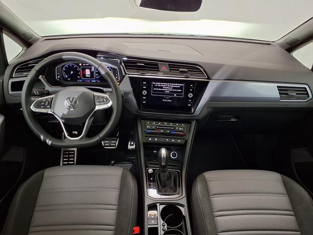 Volkswagen Touran Highline R-Line 1.5 TSI 7-Gang-DSG 