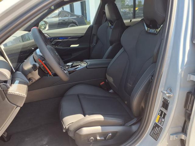 BMW M5 Touring M Steptronic xDrive 